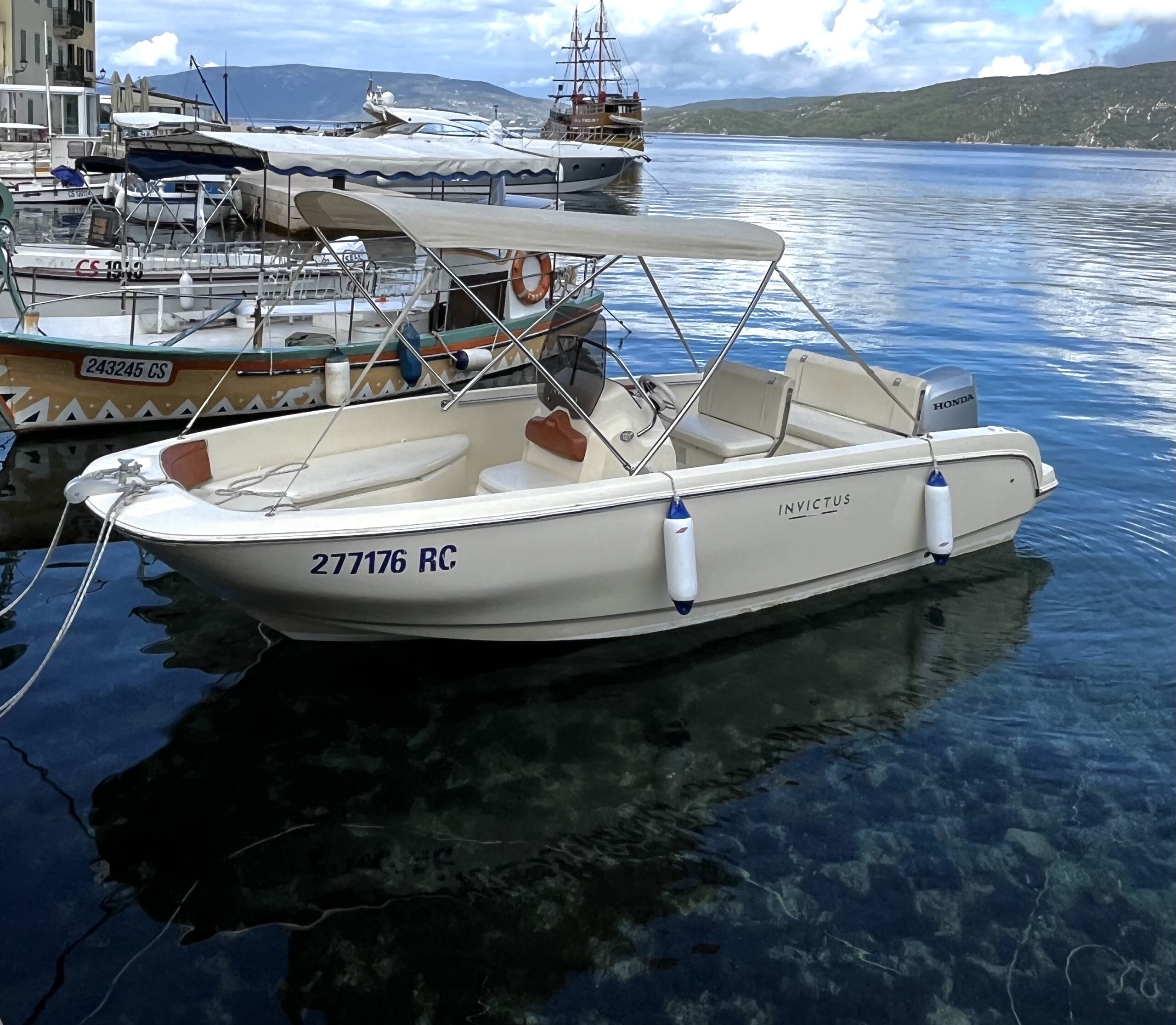 rabac speedboat boat